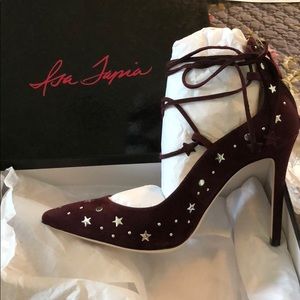 Sexy Star Studded Suede Pumps, brand new in box